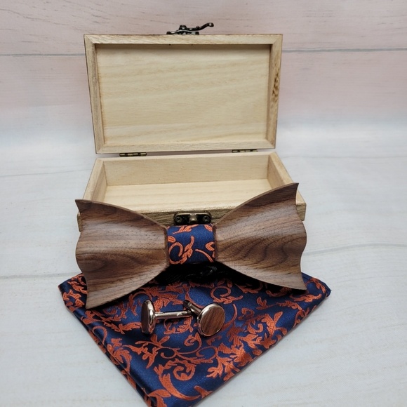 Other - Wooden Bowtie  Unisex